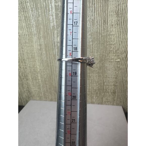 NEW 1ct Aquamarine Moissanite in AU750 -sz.8.25 - Picture 8 of 9